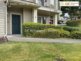 6137 Hazel Loop SE in Auburn, WA - Building Photo