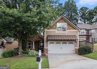 180 Greenview Dr, Unit 1 in Newnan, GA - Building Photo - Building Photo