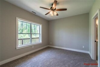 124 Foxden Dr in Fletcher, NC - Building Photo - Building Photo