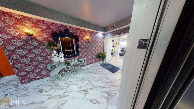 3530 Piedmont Rd NE-Unit -P1 in Atlanta, GA - Foto de edificio - Building Photo