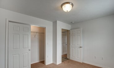 Embassy Ozark in Ozark, MO - Building Photo - Building Photo