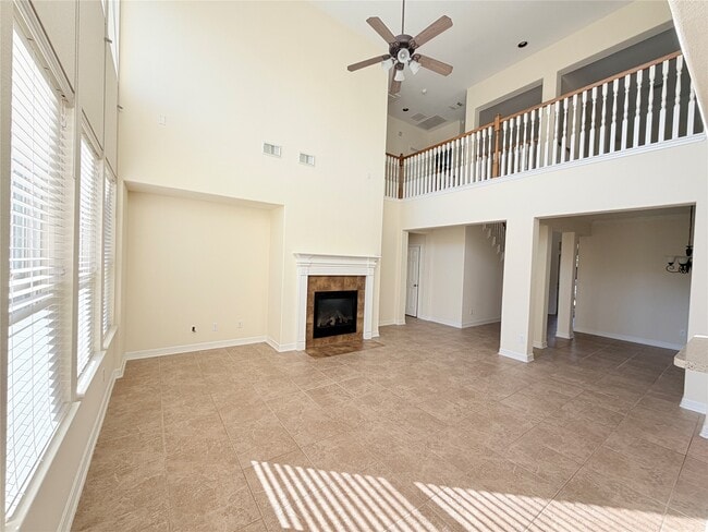 28015 Silverstream Ct