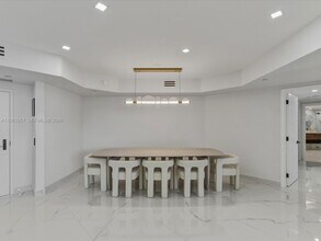 3000 Island Blvd in Aventura, FL - Building Photo - Building Photo