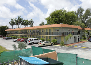 Orchard Gardens Apartments in North Miami, FL - Building Photo - Building Photo