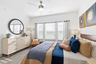 Merano Apartments in McKinney, TX - Foto de edificio - Building Photo