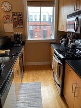 684 Massachusetts Ave, Unit 4 in Boston, MA - Building Photo - Building Photo