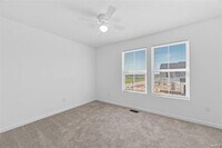 300 Newbridge Wy photo'