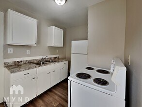 1709 E Tabor St in Indianapolis, IN - Foto de edificio - Building Photo