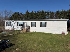 5774 Glatfelters Station Rd in Seven Valleys, PA - Building Photo - Building Photo