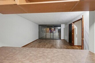 1020 15th St, Unit 31J in Denver, CO - Foto de edificio - Building Photo
