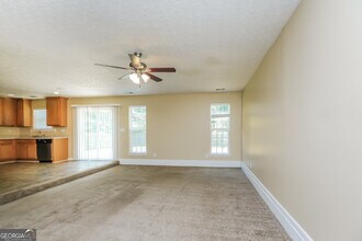 8319 Milam Loop in Fairburn, GA - Building Photo - Building Photo