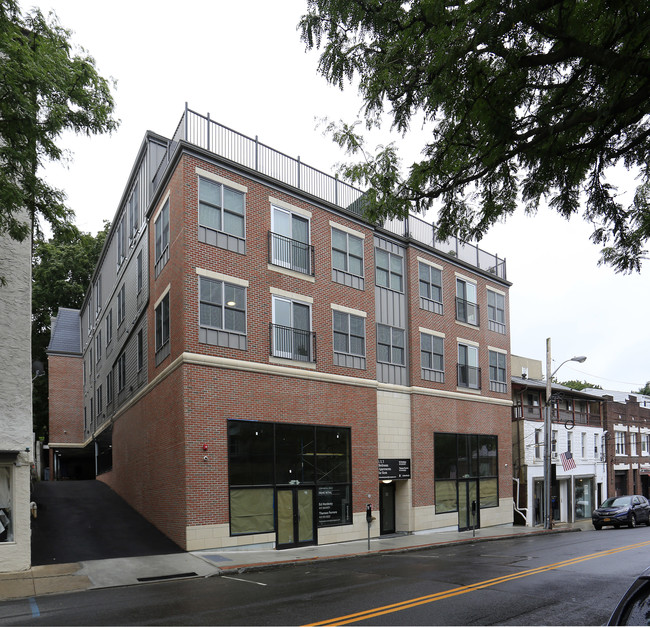 66 Main St in Dobbs Ferry, NY - Building Photo - Building Photo