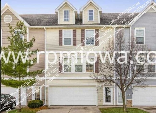 property at 3204 SW Sharmin Ln