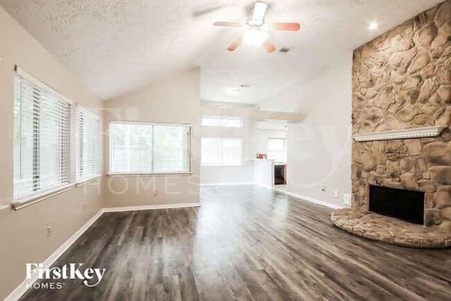 4030 Meadowgold Ln in Houston, TX - Building Photo - Building Photo