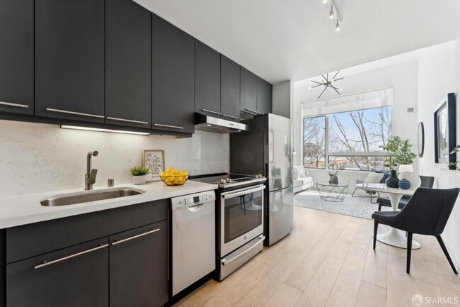 property at 1510 Park Ave