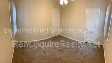 936 W Foothill Blvd in Azusa, CA - Building Photo - Building Photo