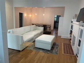 27 NE 49th St in Miami, FL - Building Photo - Building Photo
