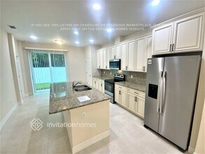 23383 Abrade Ave in Port Charlotte, FL - Building Photo - Building Photo