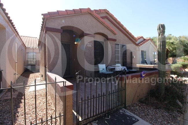 property at 726 S Nebraska St
