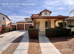 3957 Coral Haven Ct in Perris, CA - Building Photo - Building Photo