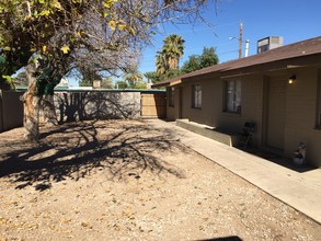 6239 W Sierra Vista Dr in Glendale, AZ - Building Photo - Primary Photo