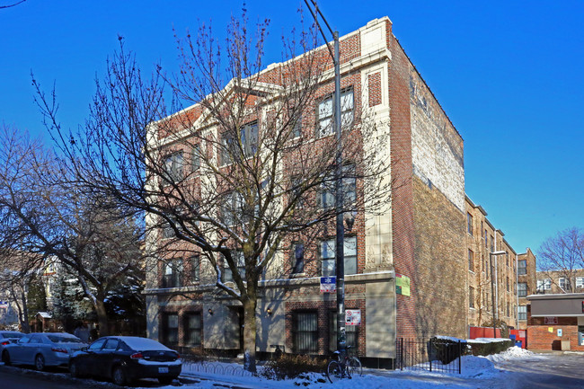 1414 W Pratt Blvd in Chicago, IL - Building Photo - Building Photo