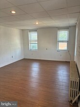 2421 E Somerset St in Philadelphia, PA - Building Photo - Building Photo