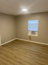 201 W Green Ave, Unit 1 in Killeen, TX - Building Photo - Building Photo