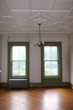 125 W Green St in Ithaca, NY - Building Photo - Building Photo