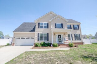 819 Aaron Culbreth Ct in Chesapeake, VA - Building Photo