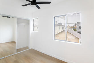 2112 Toberman St in Los Angeles, CA - Building Photo - Interior Photo