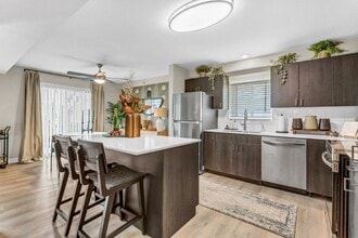 Albion on Lake Cook in Palatine, IL - Building Photo - Building Photo