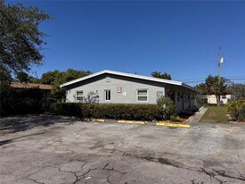 2721 NW 1st St in Pompano Beach, FL - Building Photo