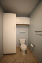 1001 L St NW, Unit 704 in Washington, DC - Building Photo - Building Photo