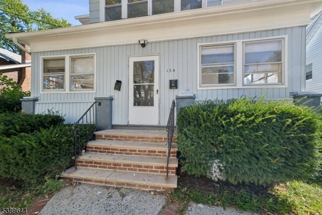 134 Park Pl in Irvington, NJ - Building Photo - Building Photo