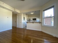 64 Ashford St, Unit 5 in Boston, MA - Building Photo - Building Photo