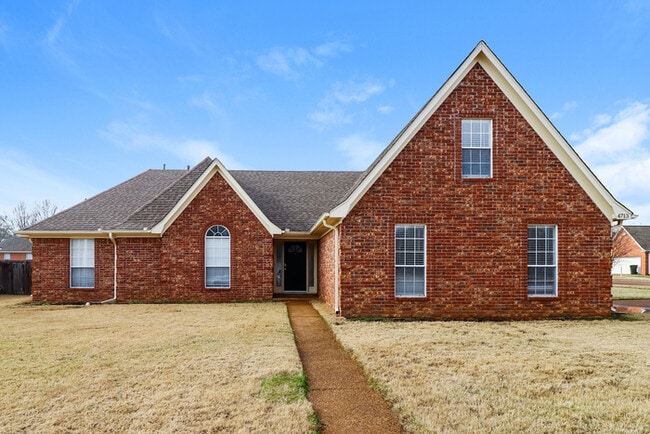 property at 4713 Shadow Field Ln