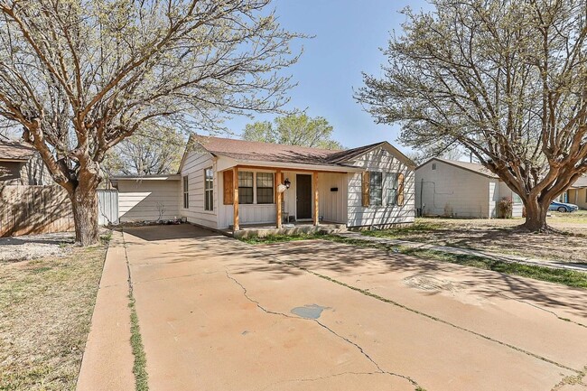 3118 30th St in Lubbock, TX - Building Photo - Building Photo