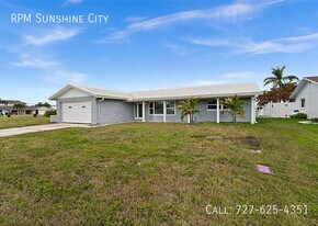 710 116th Ave in Treasure Island, FL - Building Photo