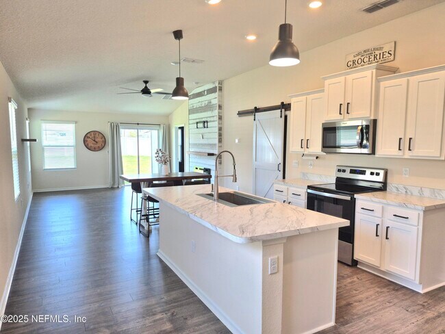 2537 Oak Stream Dr in Green Cove Springs, FL - Building Photo - Building Photo