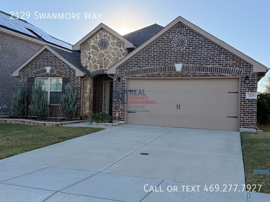 2129 Swanmore Way in Forney, TX - Building Photo