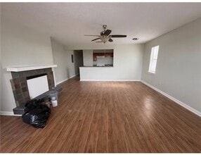 9400 Hayne Blvd, Unit C in New Orleans, LA - Building Photo - Building Photo