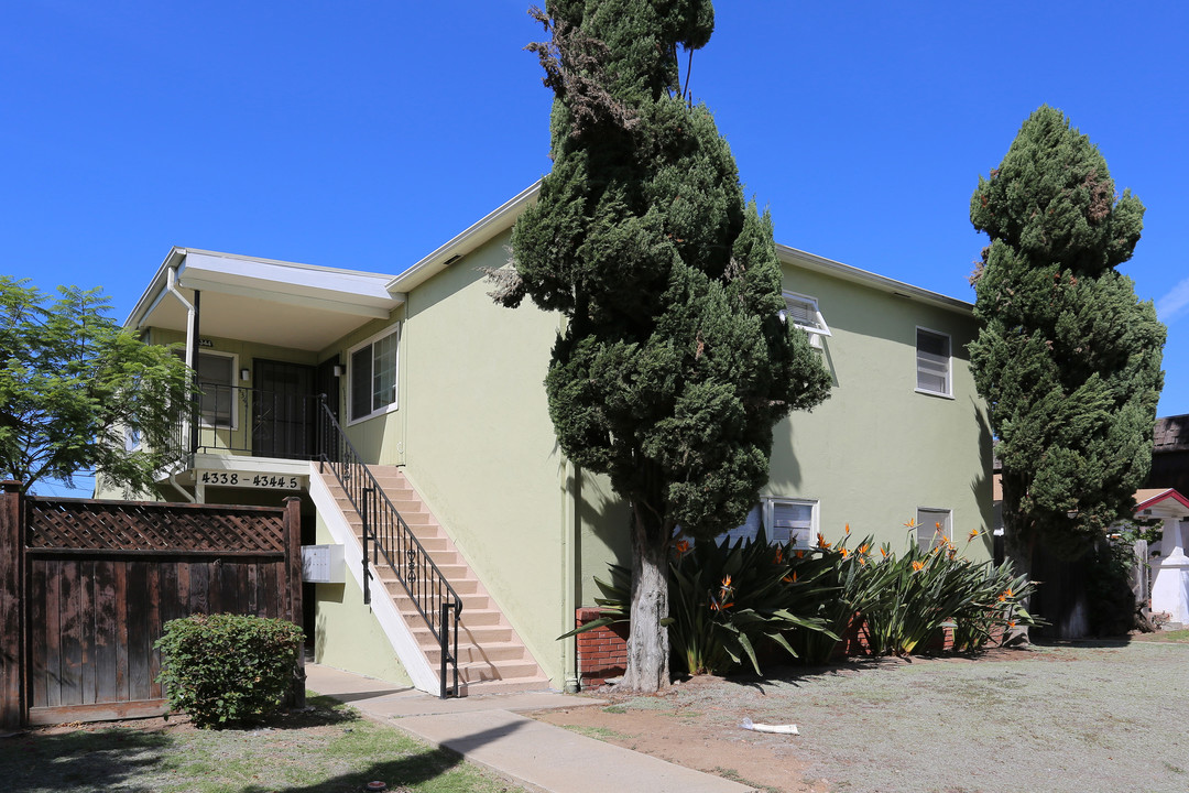 4338-4344 Wilson Ave in San Diego, CA - Building Photo