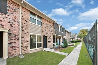 4960 Milwee St in Houston, TX - Building Photo - Building Photo