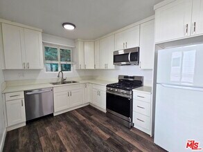 920 Westbourne Dr in West Hollywood, CA - Building Photo - Building Photo