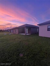 742 Ctr Lk St in Lehigh Acres, FL - Building Photo - Building Photo