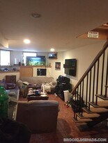 73 Thatcher St in Brookline, MA - Building Photo