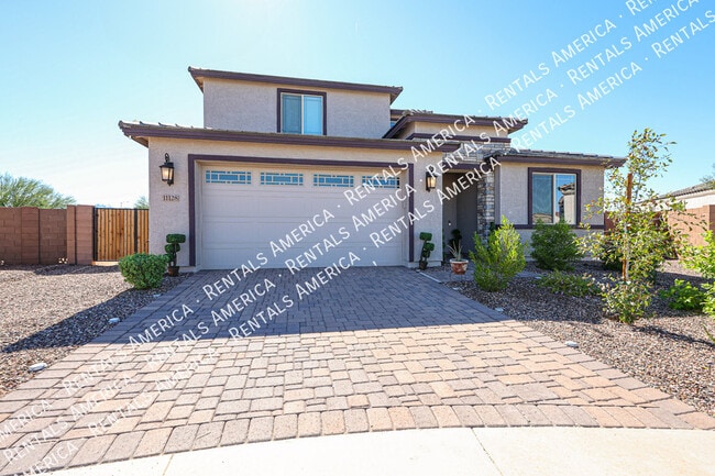 11128 S 54th Ln in Phoenix, AZ - Foto de edificio - Building Photo