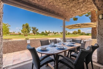 7424 N Vía Camello Del Norte in Scottsdale, AZ - Building Photo - Building Photo