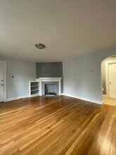 2 Walnut St, Unit 4 in Methuen, MA - Building Photo - Building Photo